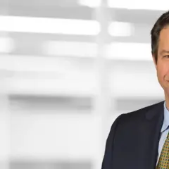 Dan Simkowitz, a leader at Morgan Stanley, smiles in a professional portrait.